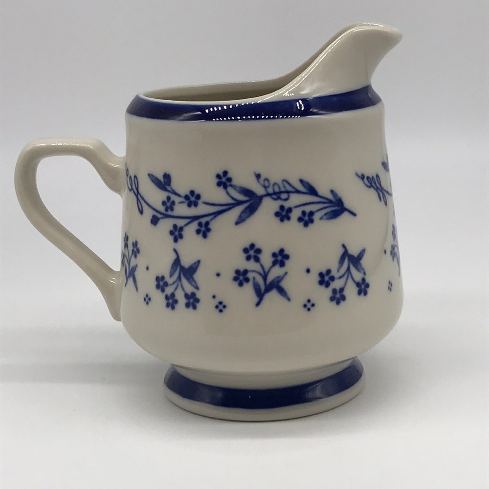 Provence 260 Creamer Bouquet Blue Floral Vintage